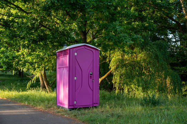 Best Portable restroom trailer rental  in Mobridge, SD